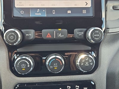 2027 RAM Ram 1500 RAM 1500 WARLOCK CREW CAB 4X4 5'7' BOX