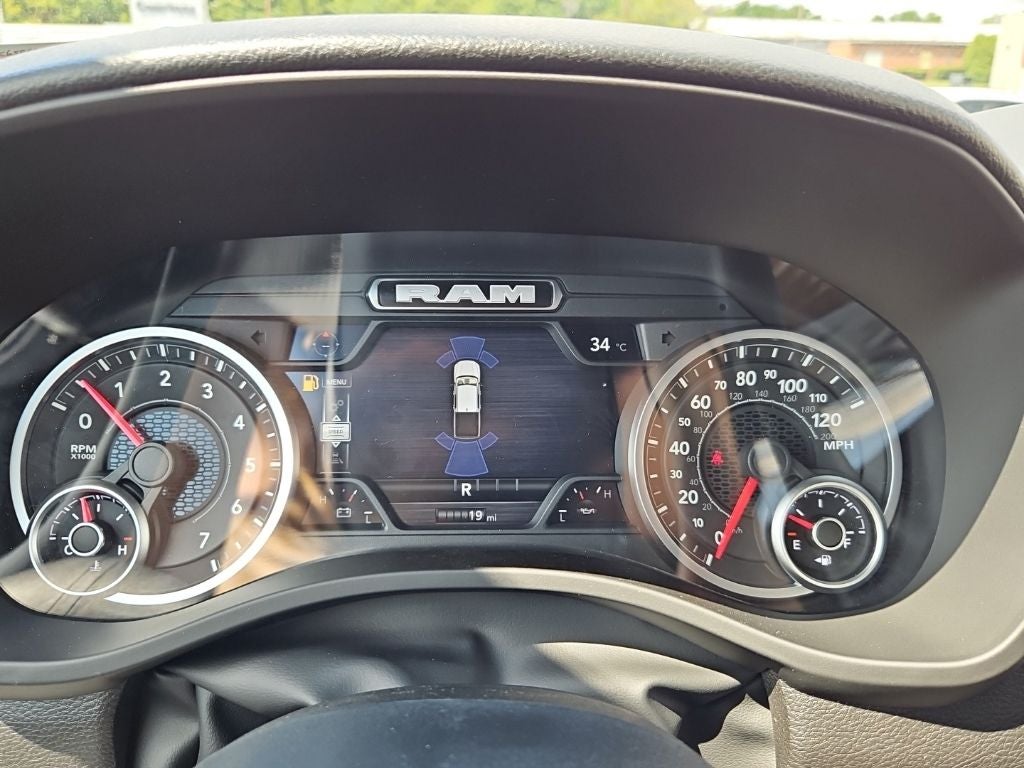 2027 RAM Ram 1500 RAM 1500 WARLOCK CREW CAB 4X4 5'7' BOX