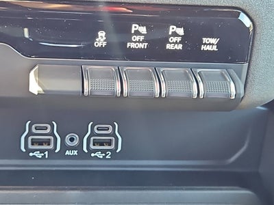 2027 RAM Ram 1500 RAM 1500 EXPRESS CREW CAB 4X4 5'7' BOX