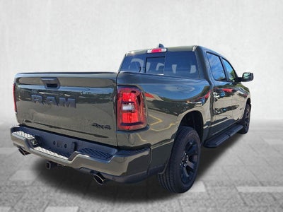 2027 RAM Ram 1500 RAM 1500 EXPRESS CREW CAB 4X4 5'7' BOX