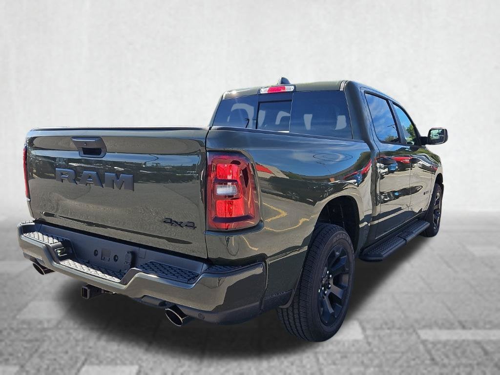 2027 RAM Ram 1500 RAM 1500 EXPRESS CREW CAB 4X4 5'7' BOX