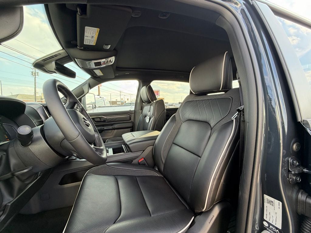 2026 RAM Ram 1500 RAM 1500 LIMITED CREW CAB 4X4 5'7' BOX