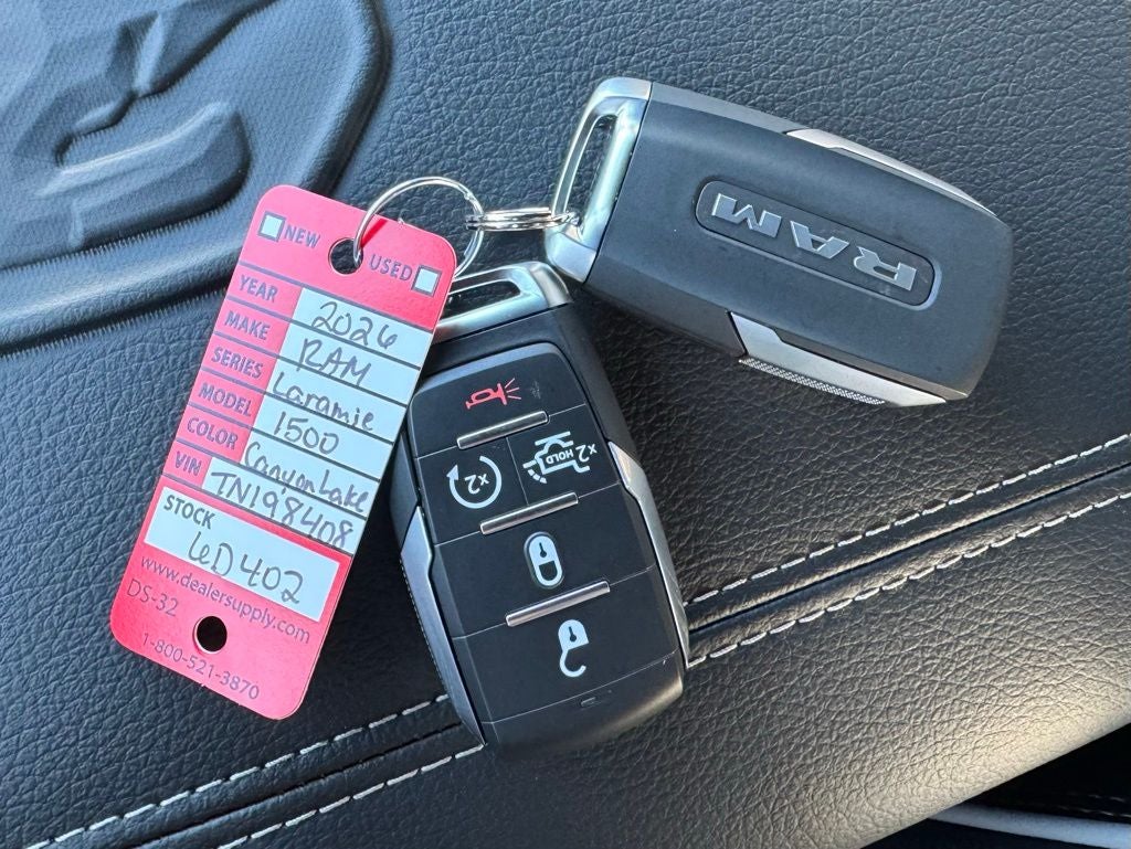 2026 RAM Ram 1500 RAM 1500 LARAMIE CREW CAB 4X4 5'7' BOX