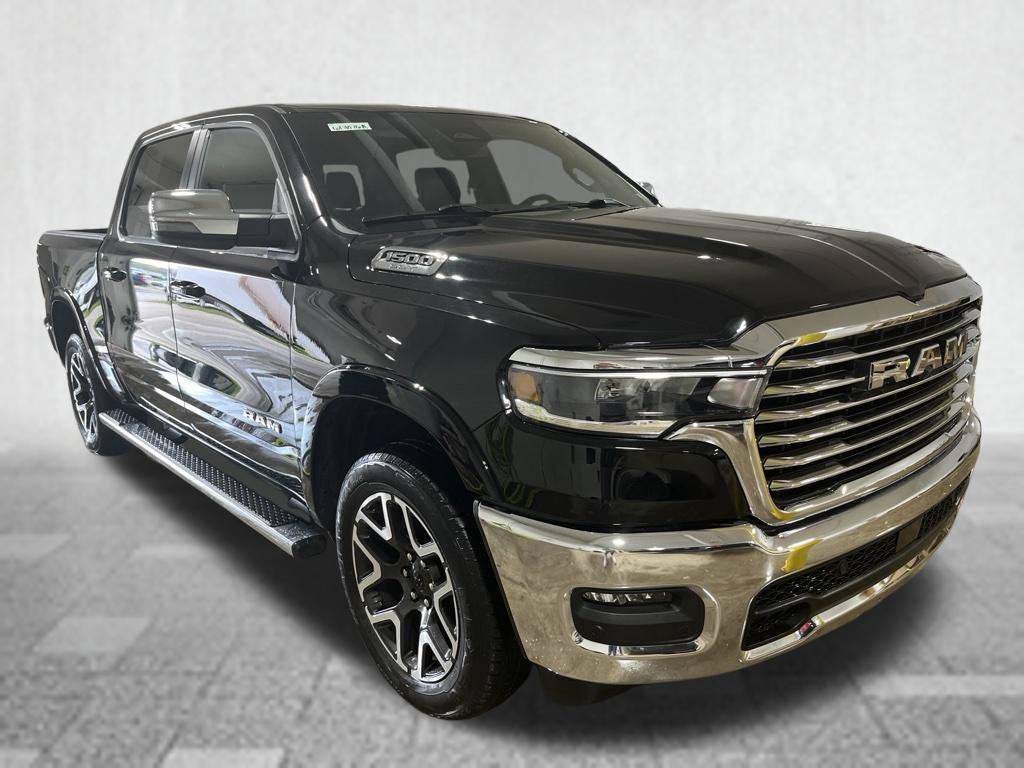 2025 RAM 1500 Laramie Crew Cab 4x4 5'7' Box