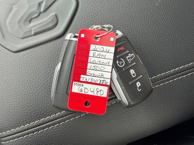 2026 RAM Ram 1500 RAM 1500 LARAMIE CREW CAB 4X4 5'7' BOX