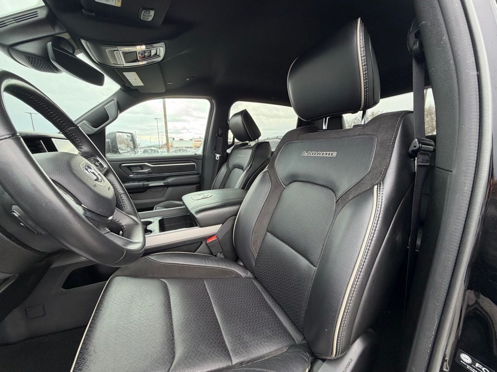 2024 RAM 1500 Laramie Crew Cab 4x4 5'7' Box