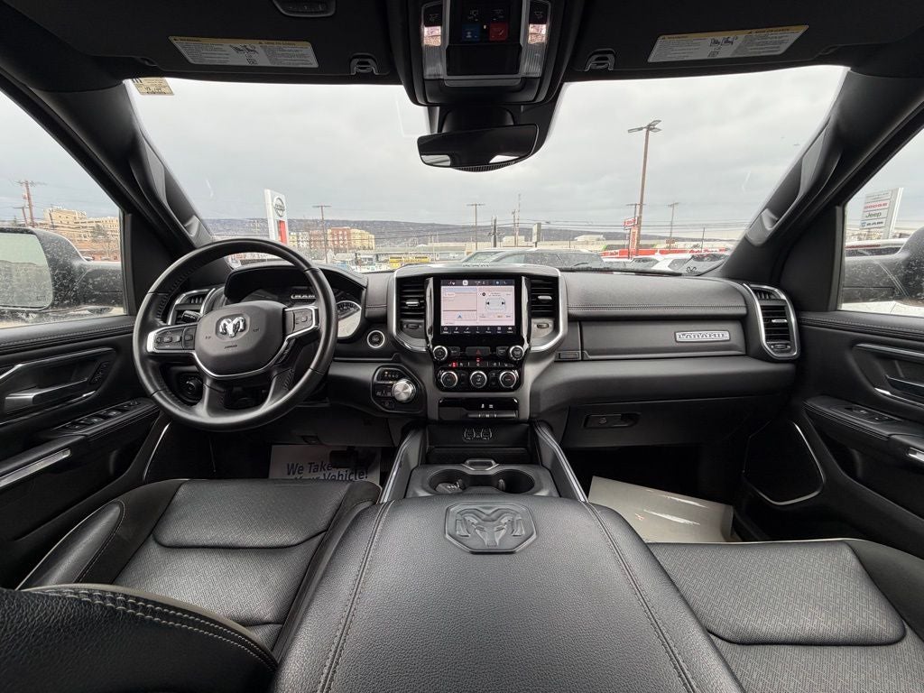 2024 RAM 1500 Laramie Crew Cab 4x4 5'7' Box