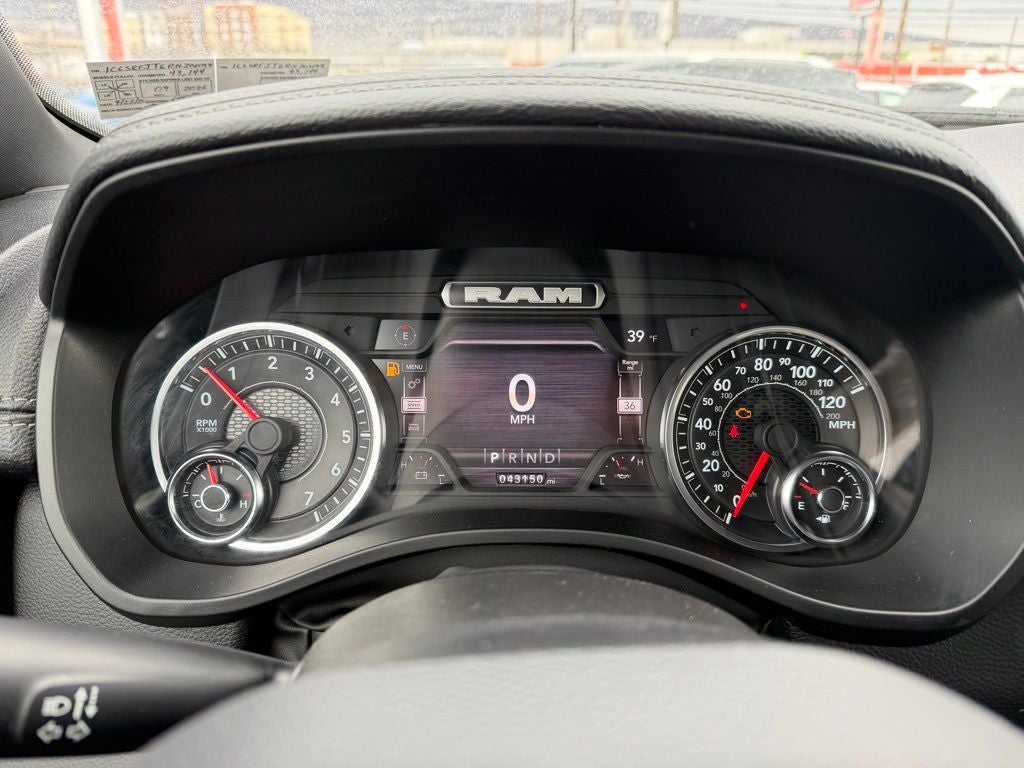 2024 RAM 1500 Laramie Crew Cab 4x4 5'7' Box