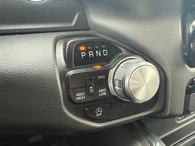 2024 RAM 1500 Laramie Crew Cab 4x4 5'7' Box