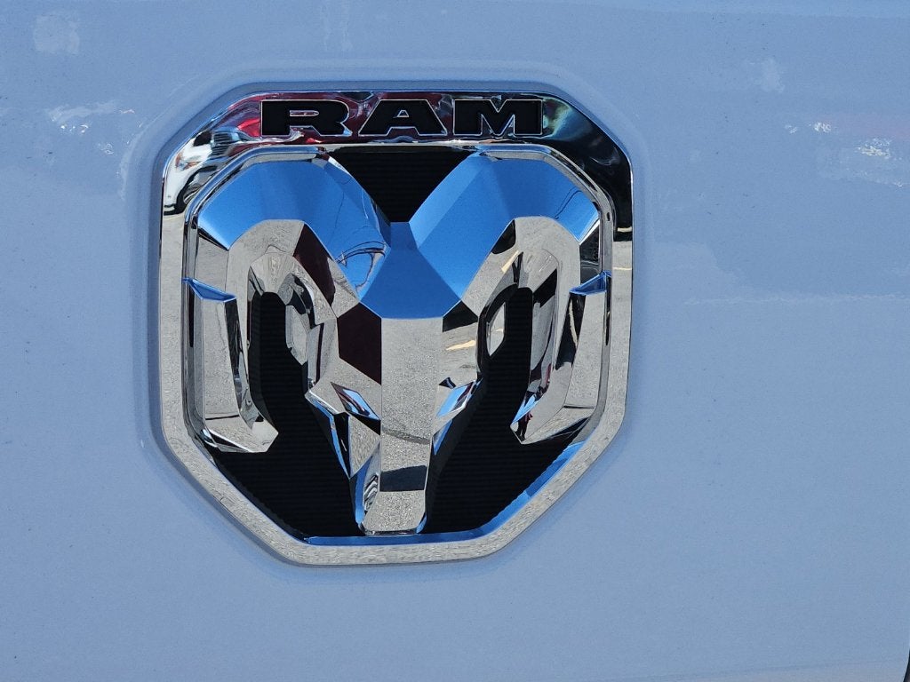 2027 RAM Ram 1500 RAM 1500 LARAMIE CREW CAB 4X4 5'7' BOX