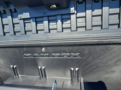 2027 RAM Ram 1500 RAM 1500 LARAMIE CREW CAB 4X4 5'7' BOX
