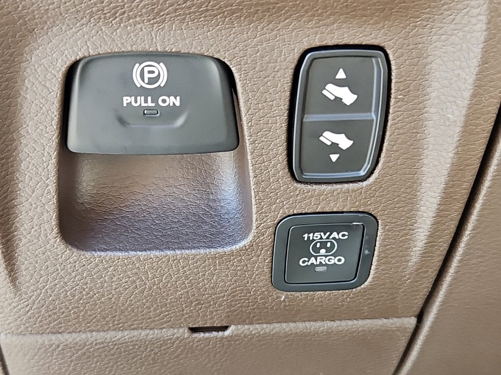 2027 RAM Ram 1500 RAM 1500 LARAMIE CREW CAB 4X4 5'7' BOX
