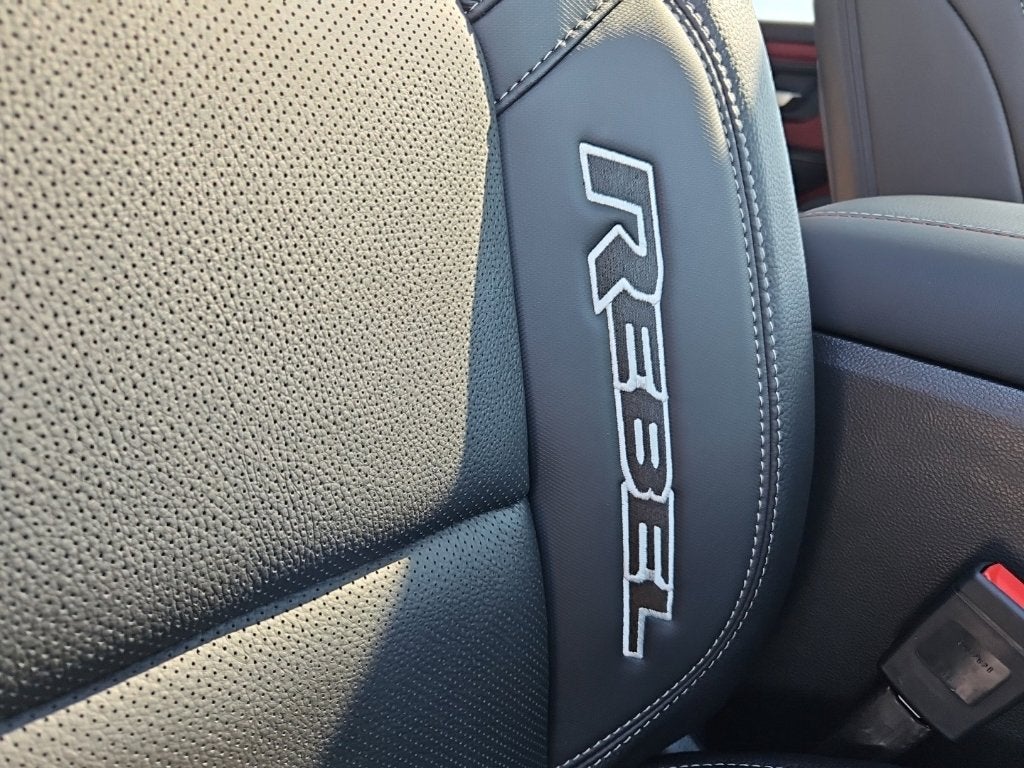 2027 RAM Ram 1500 RAM 1500 REBEL CREW CAB 4X4 5'7' BOX