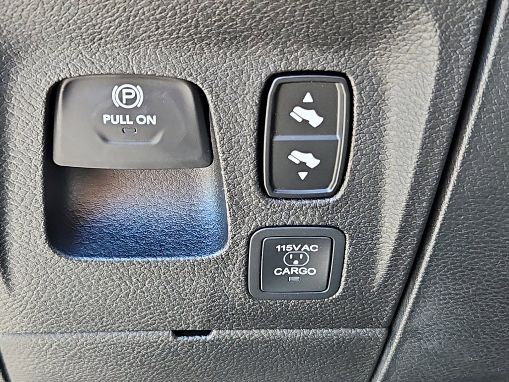 2027 RAM Ram 1500 RAM 1500 REBEL CREW CAB 4X4 5'7' BOX