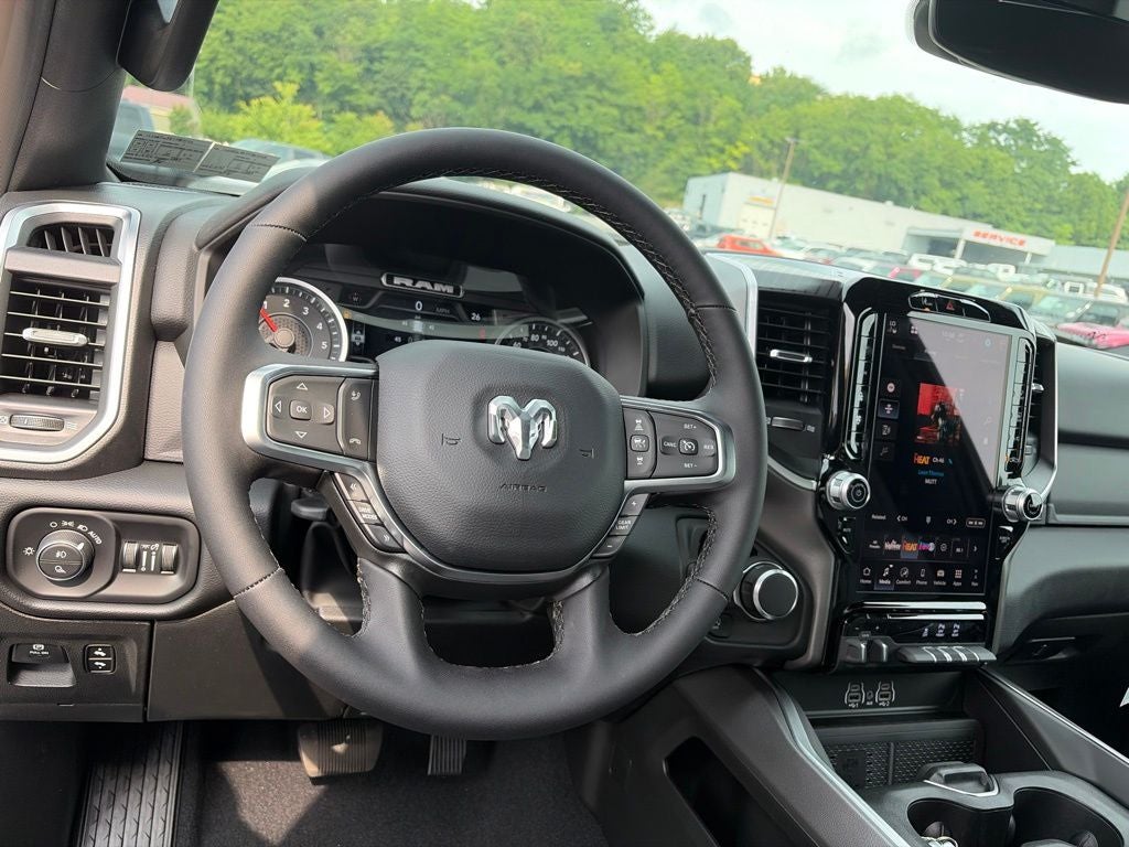 2026 RAM 1500 RAM 1500 BIG HORN CREW CAB 4X4 6'4' BOX