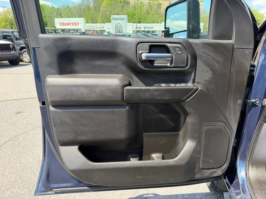 2022 Chevrolet Silverado 3500HD Chassis Work Truck