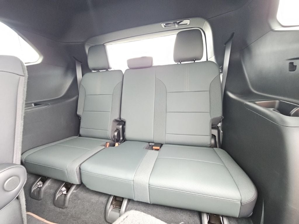 2024 GMC Acadia AWD AT4
