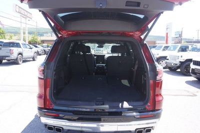 2024 GMC Acadia AWD Denali