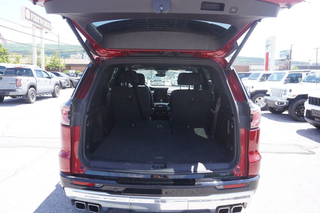2024 GMC Acadia AWD Denali