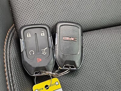 2023 GMC Acadia AWD AT4