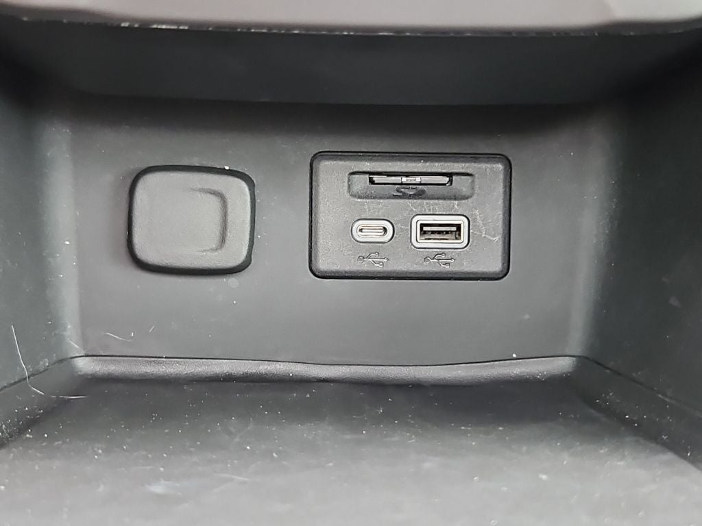 2023 GMC Acadia AWD AT4