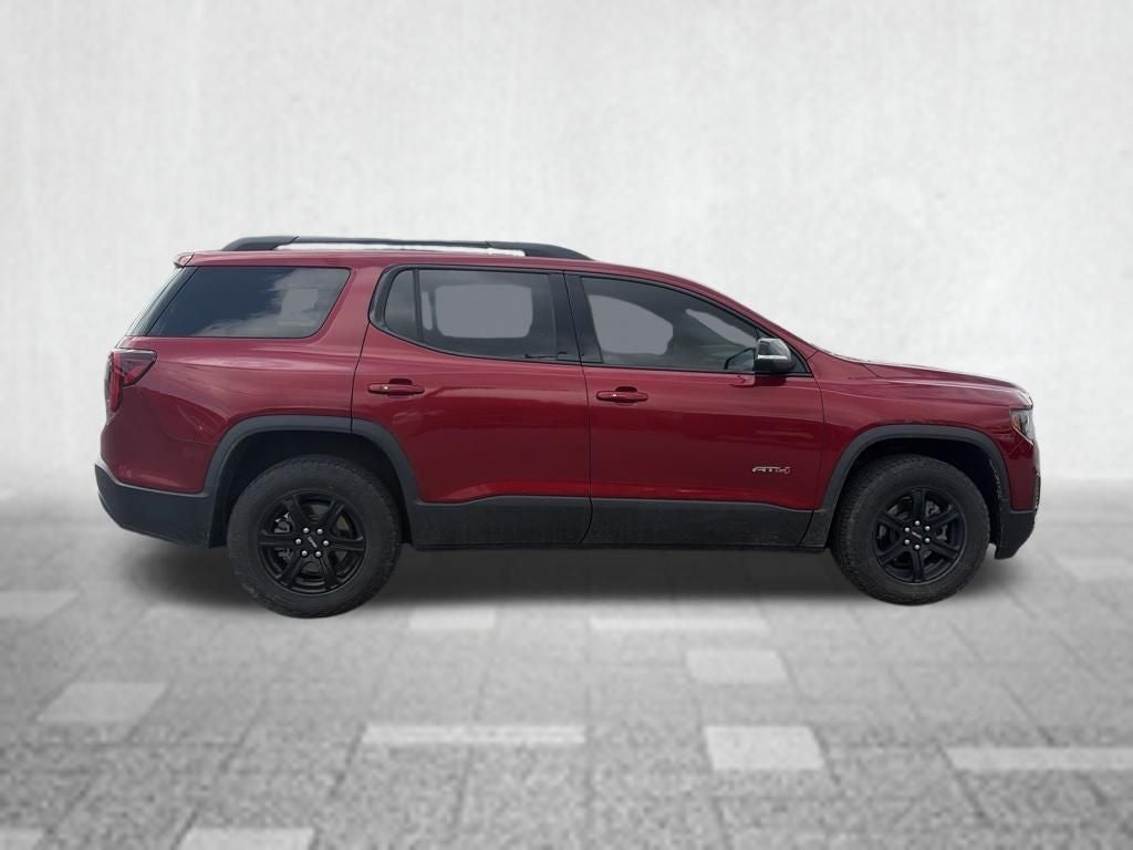 2023 GMC Acadia AWD AT4
