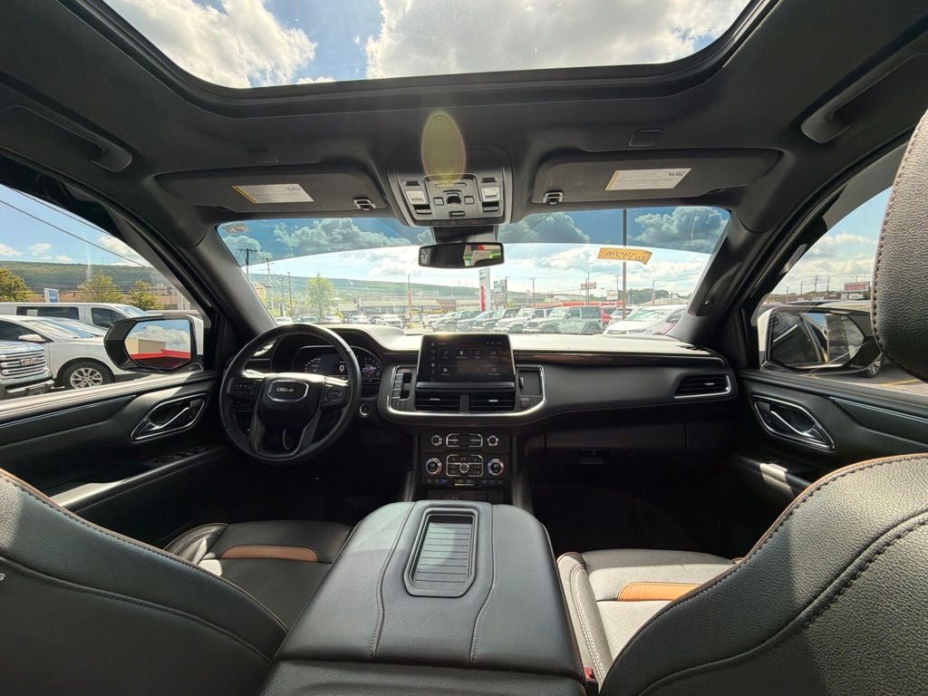 2024 GMC Yukon 4WD AT4