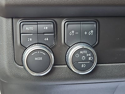 2024 GMC Yukon 4WD AT4