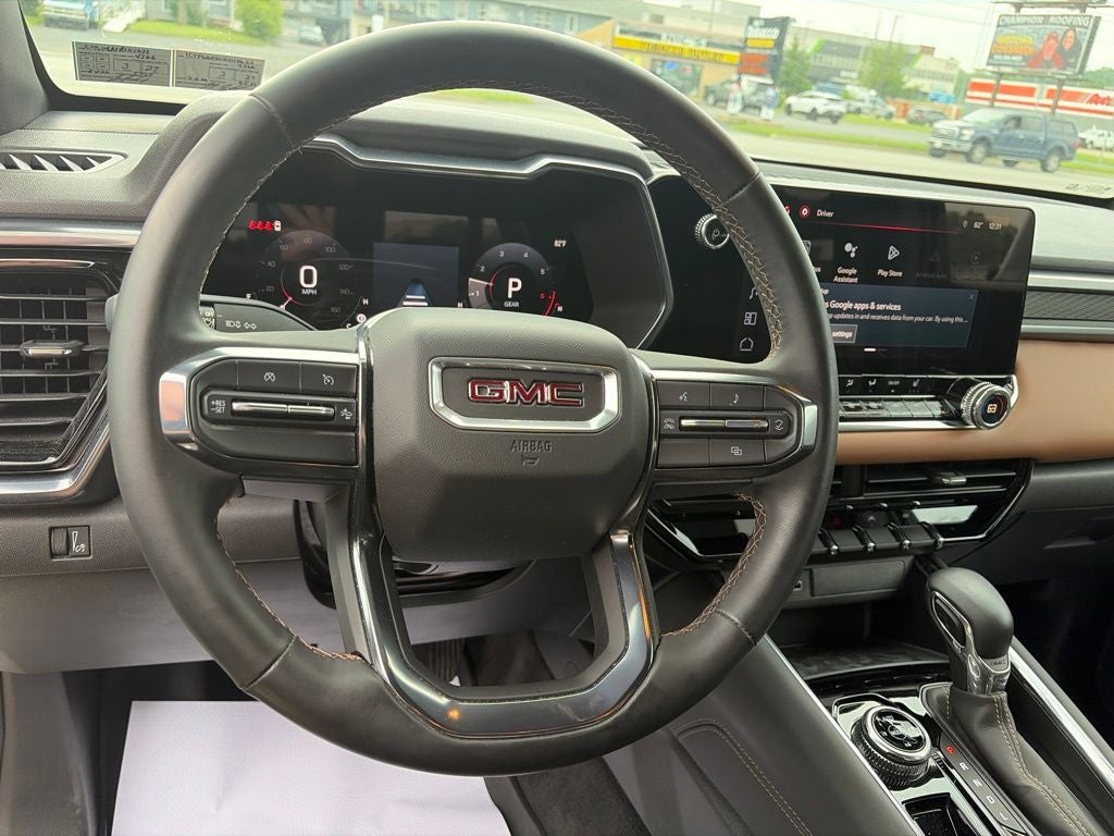 2024 GMC Canyon 4WD AT4