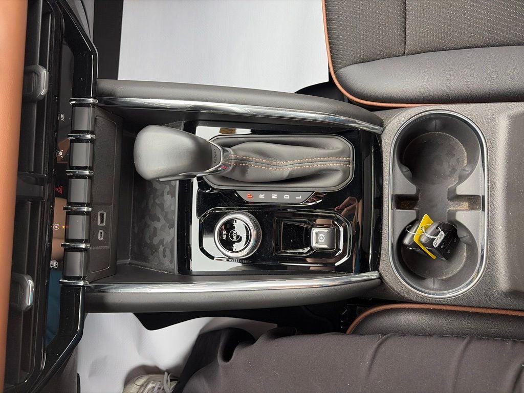 2024 GMC Canyon 4WD AT4