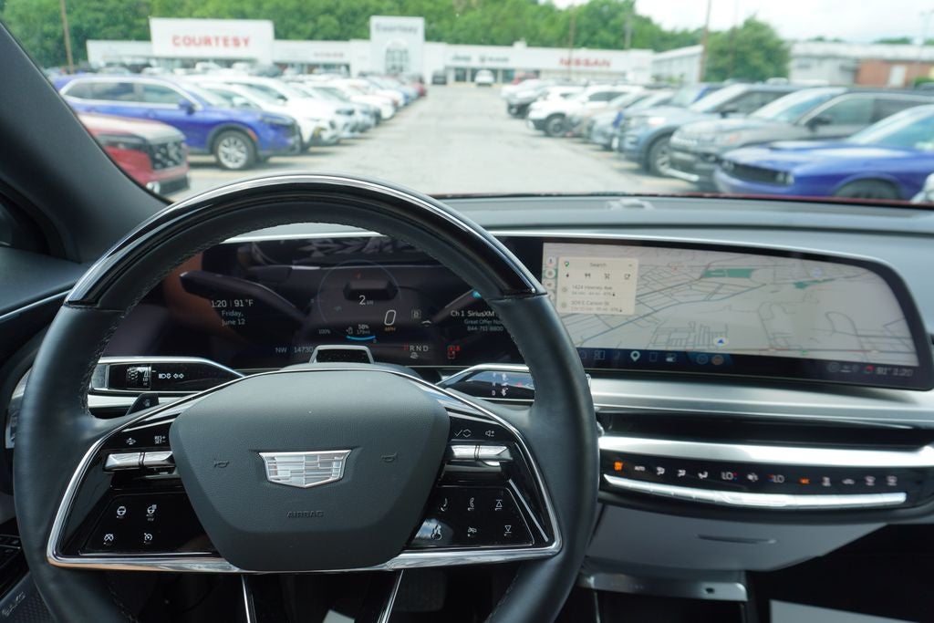 2024 Cadillac LYRIQ Luxury w/1SD