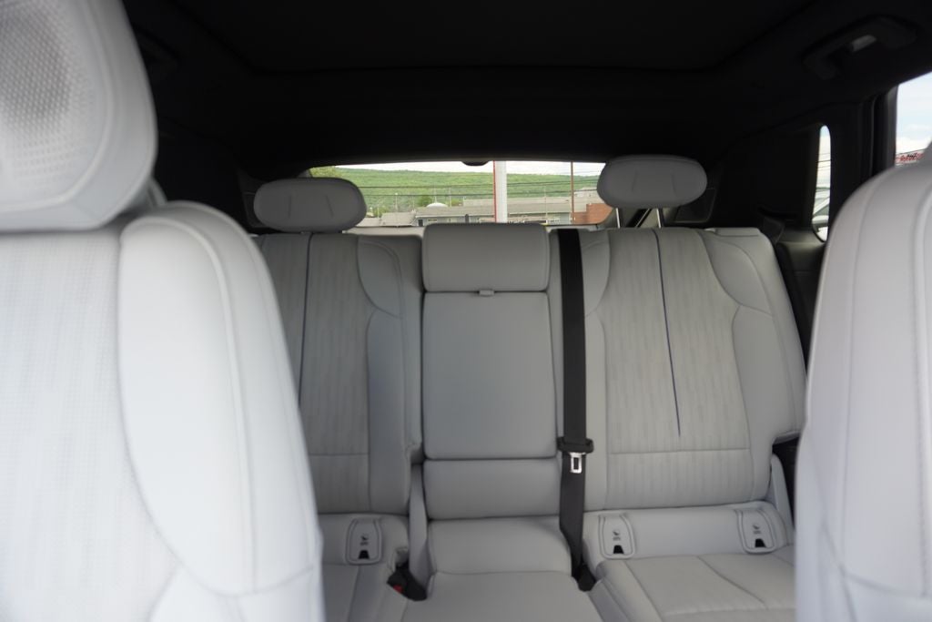 2024 Cadillac LYRIQ Luxury w/1SD