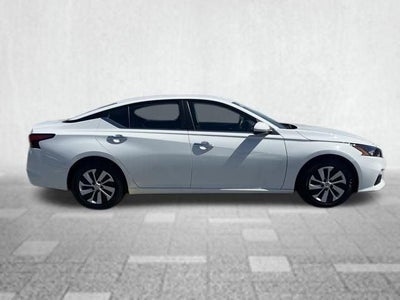 2022 Nissan Altima S FWD