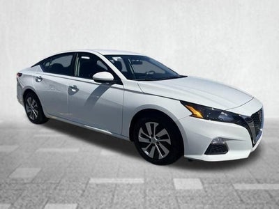 2022 Nissan Altima S FWD