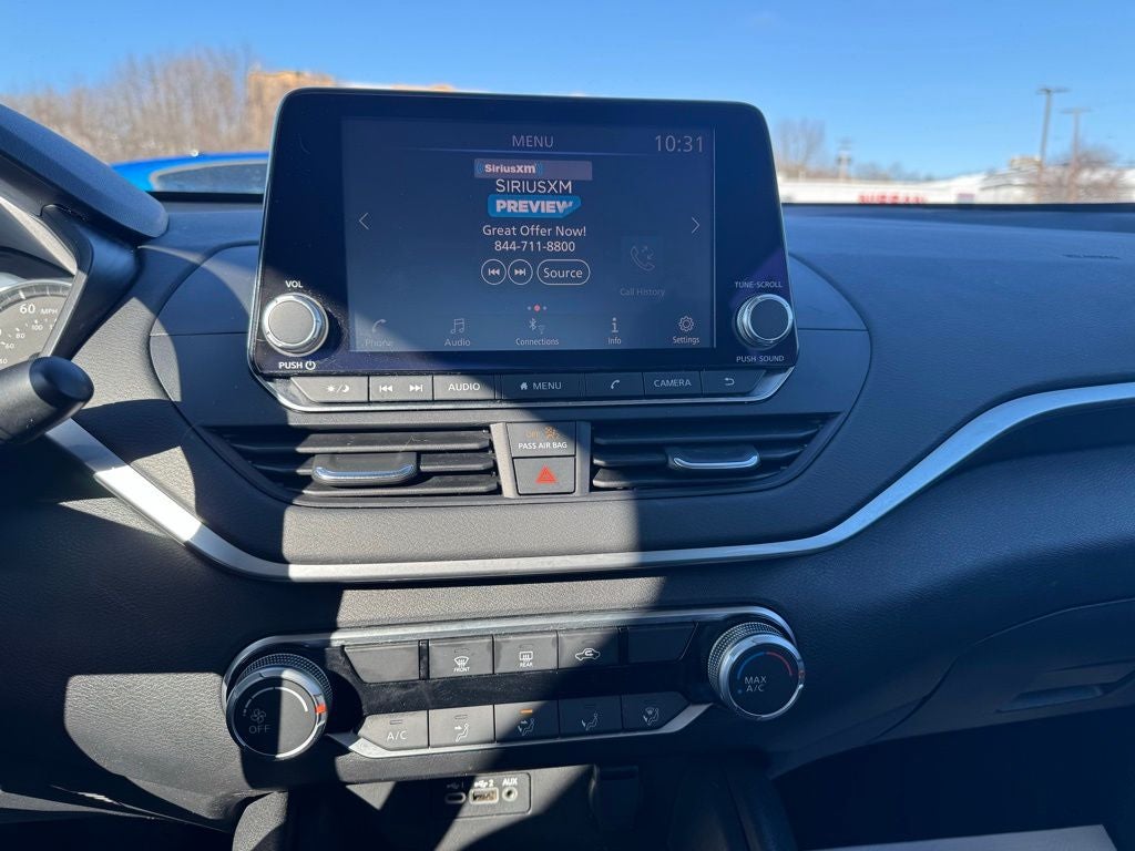 2022 Nissan Altima SV FWD