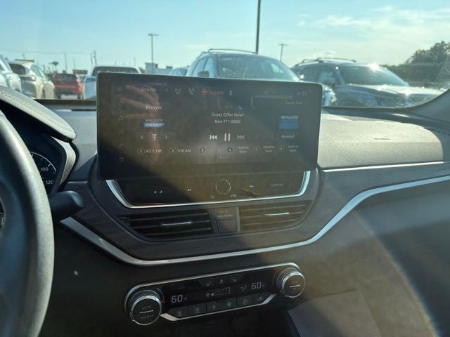 2024 Nissan Altima SL FWD