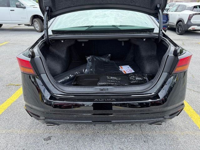 2025 Nissan Altima SL FWD