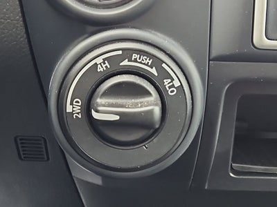 2023 Nissan TITAN King Cab S 4x4