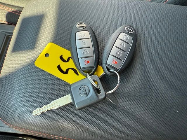 2023 Nissan Frontier Crew Cab PRO-4X 4x4