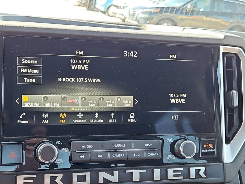 2025 Nissan Frontier Crew Cab SV 4x4