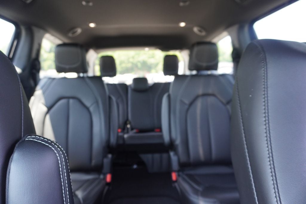 2027 Chrysler Pacifica PACIFICA SELECT