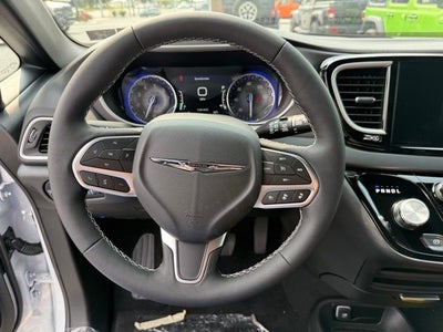 2026 Chrysler Voyager VOYAGER LX