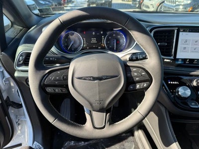 2026 Chrysler Pacifica PACIFICA LIMITED