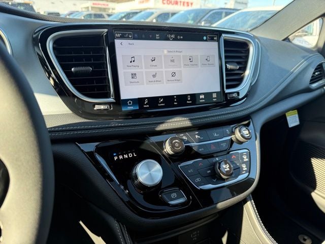 2026 Chrysler Pacifica PACIFICA LIMITED