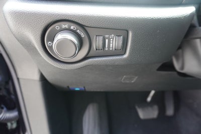 2027 Chrysler Pacifica PACIFICA SELECT AWD