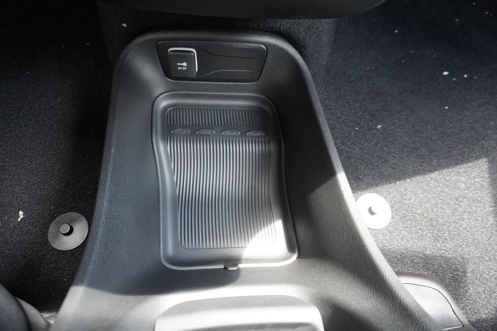 2027 Chrysler Pacifica PACIFICA SELECT AWD