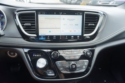 2027 Chrysler Pacifica PACIFICA SELECT AWD