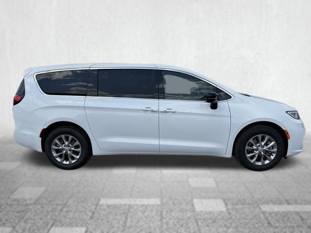2025 Chrysler Pacifica PACIFICA SELECT AWD