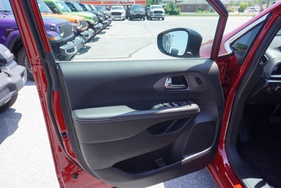 2027 Chrysler Pacifica PACIFICA SELECT AWD