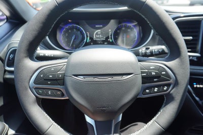 2027 Chrysler Pacifica PACIFICA SELECT AWD